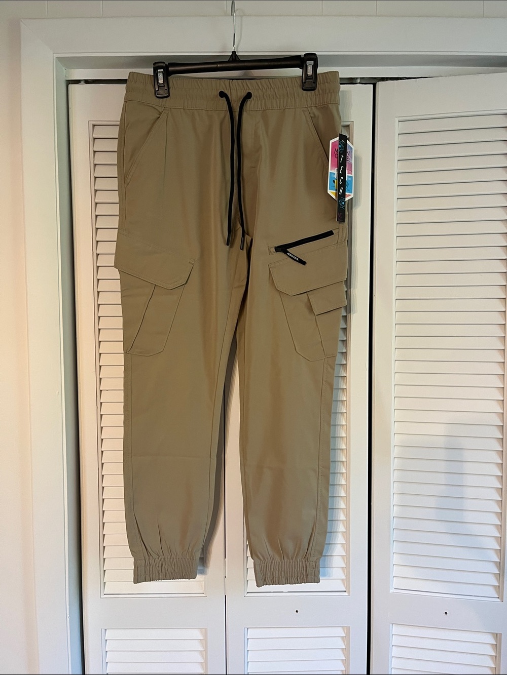 Men's Tan Cargo Jogger Pants with Utility Pockets